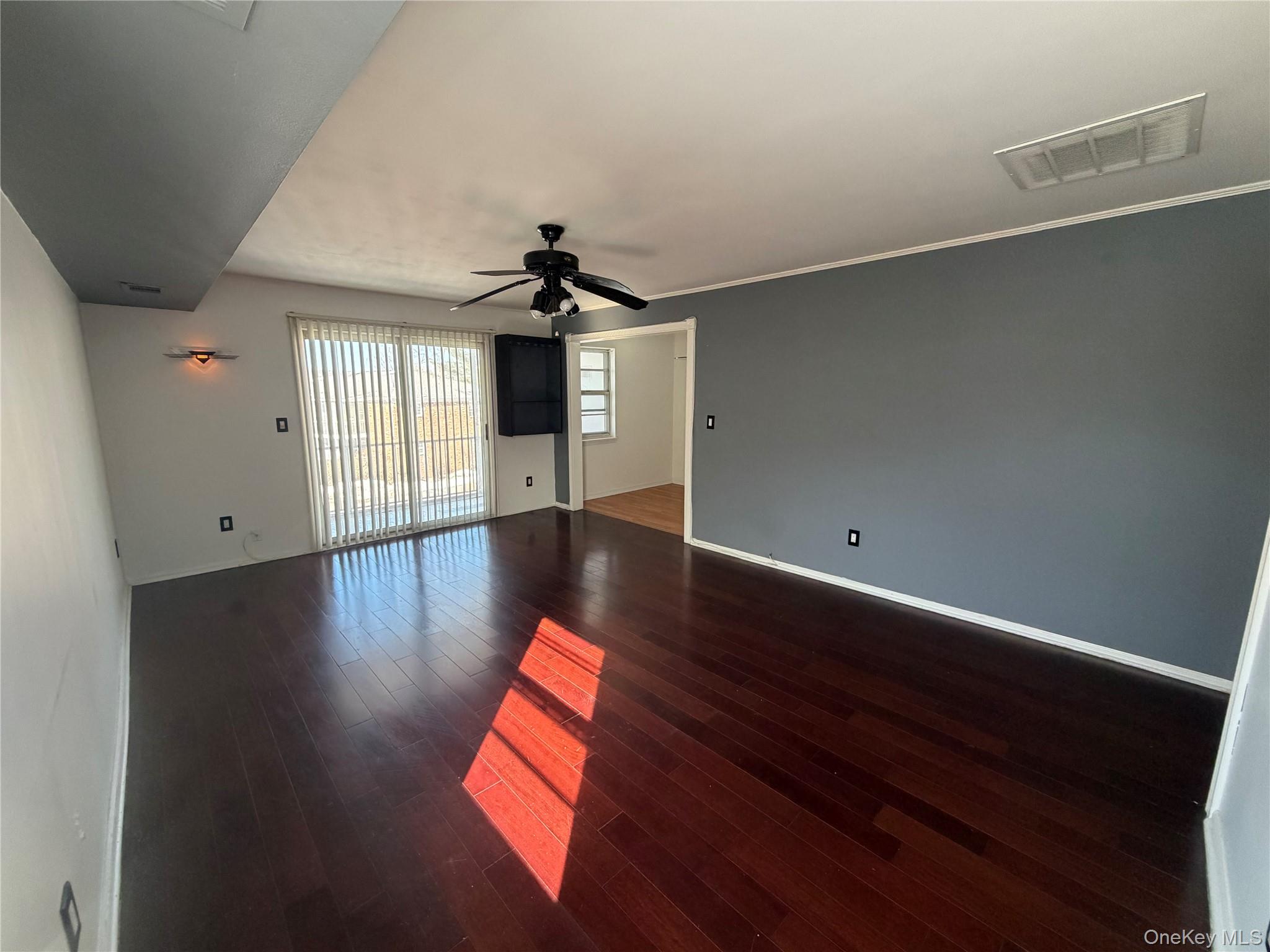 7 Essex Lane Unit: B3