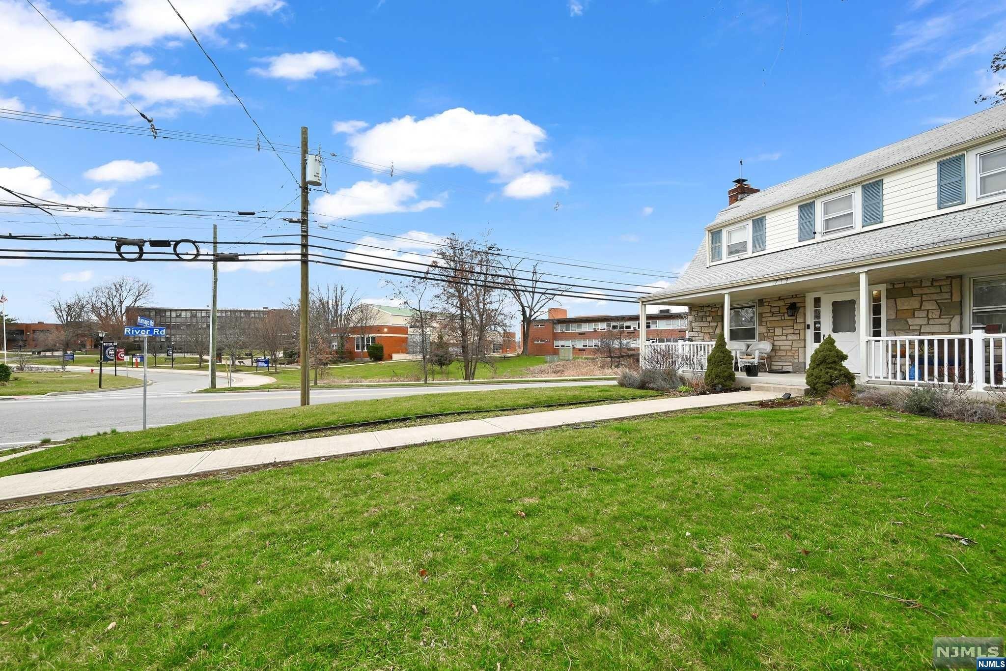 719 Ramapo Road