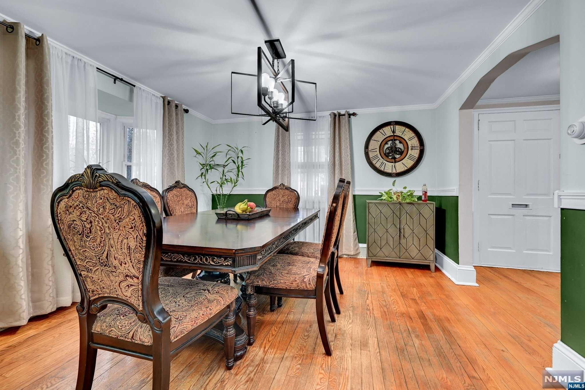 719 Ramapo Road