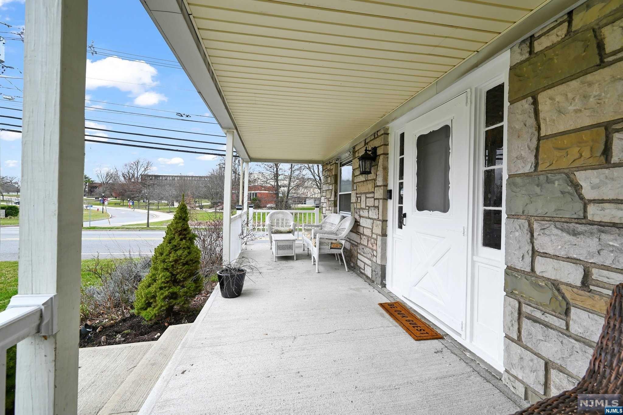 719 Ramapo Road