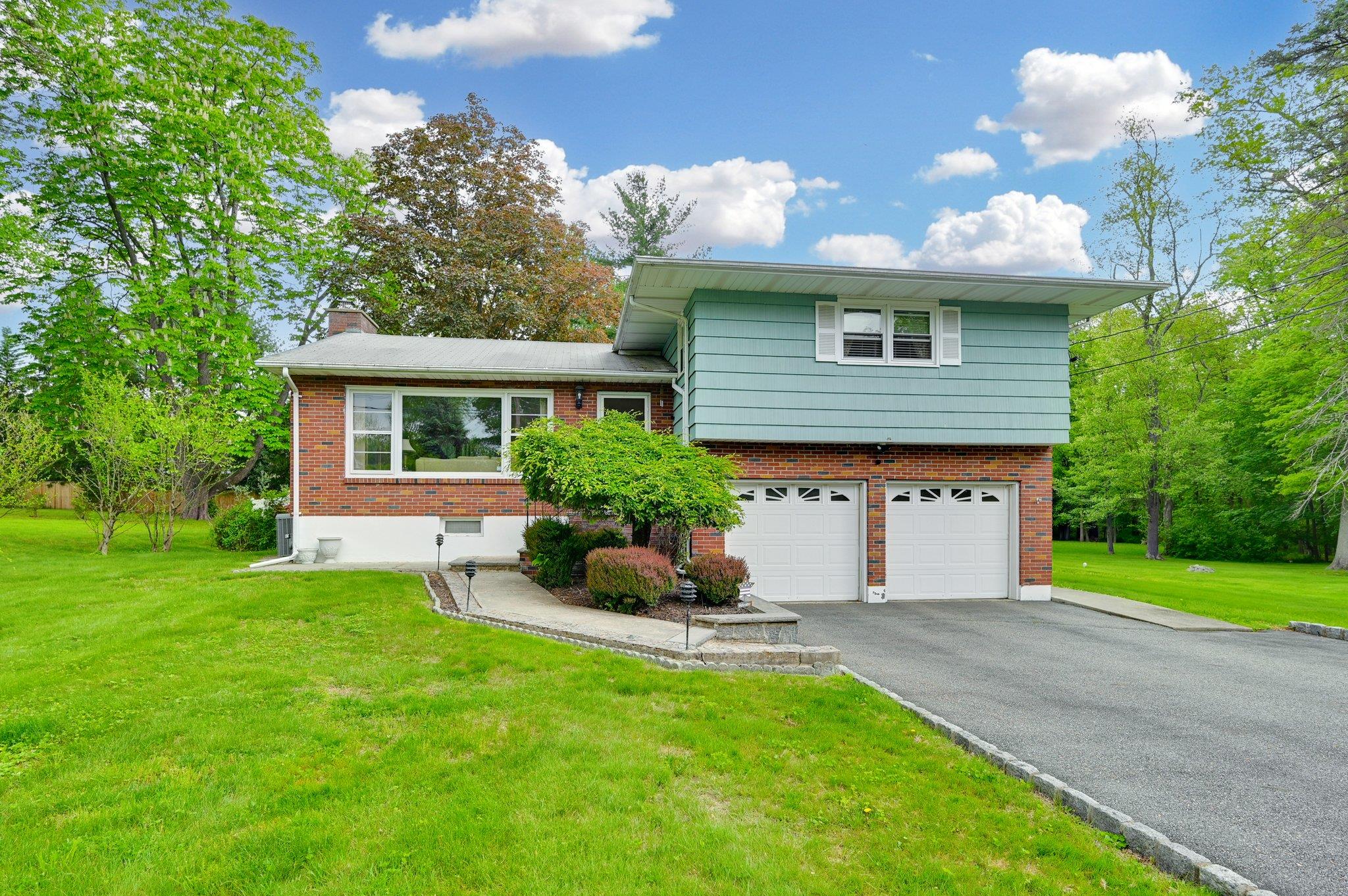 24 Westview Avenue