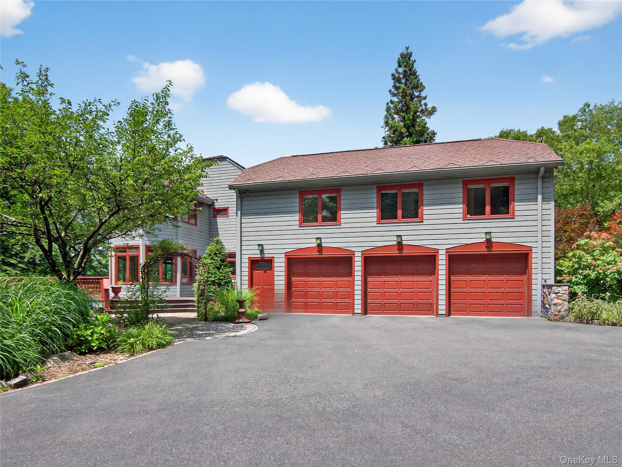 6 Old Cranberry Road