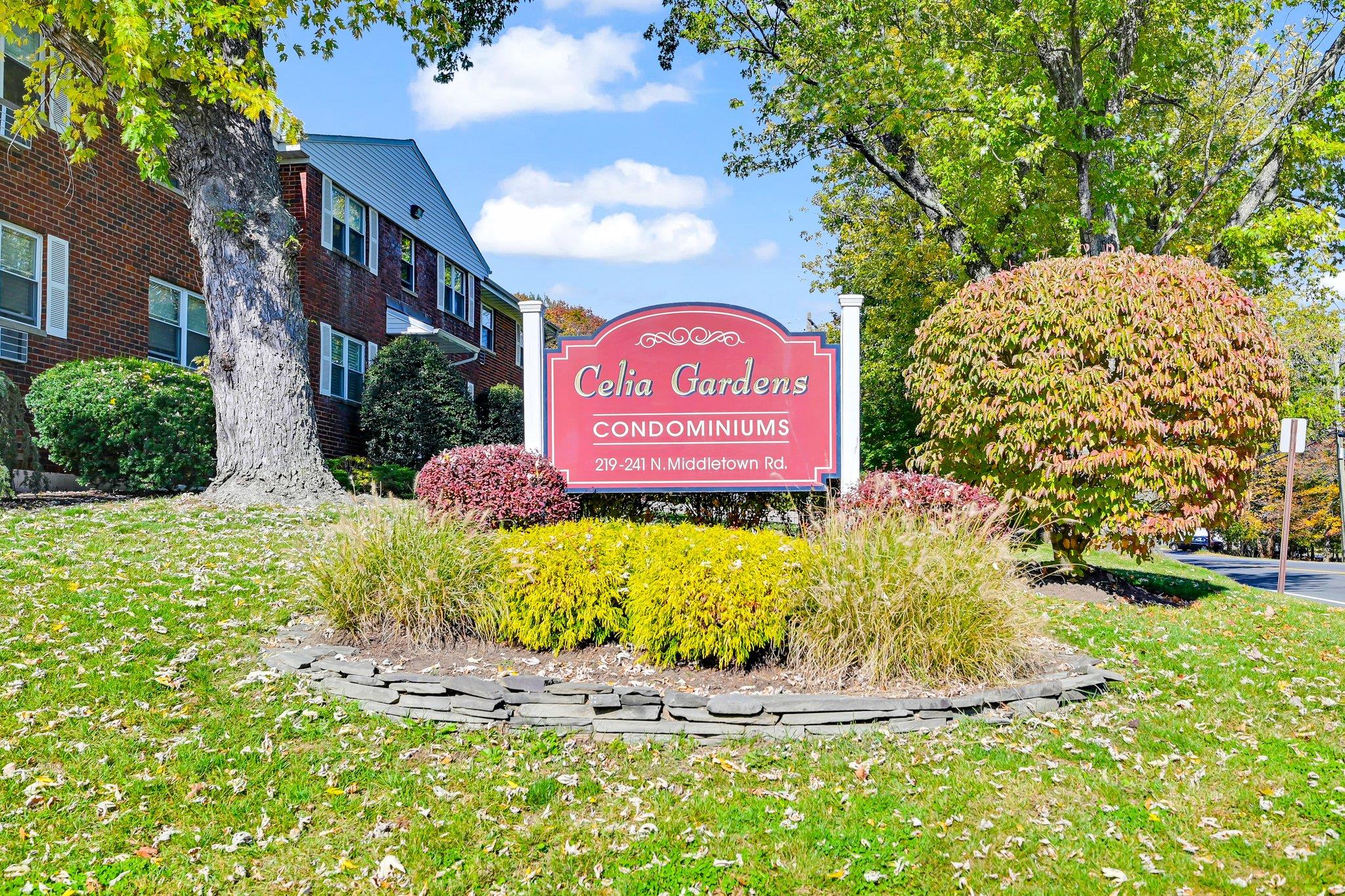237 N Middletown Road Unit: B
