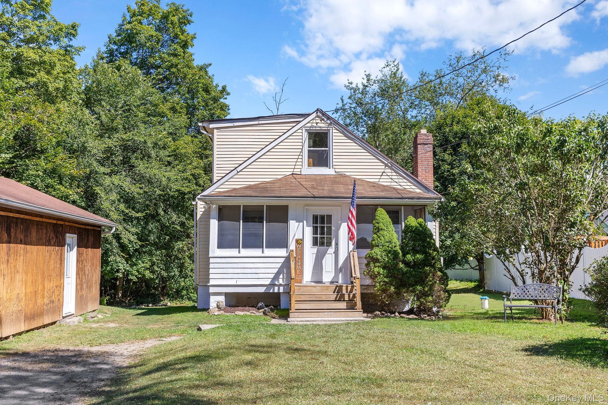 28 N Fostertown Drive
