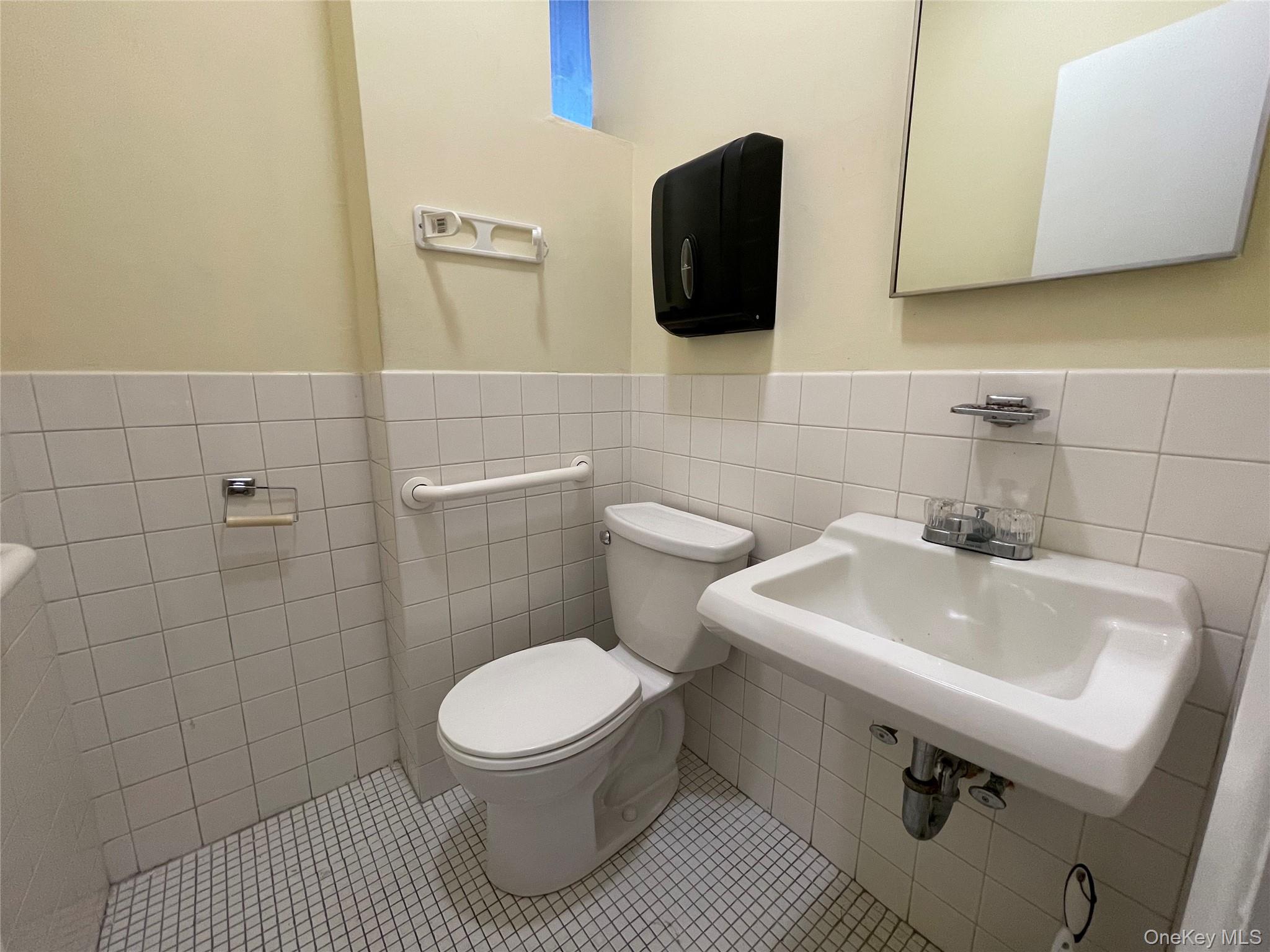 388 Westchester Avenue Unit: 1HJ