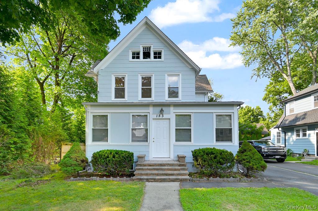 153 Franklin Avenue Unit: 2