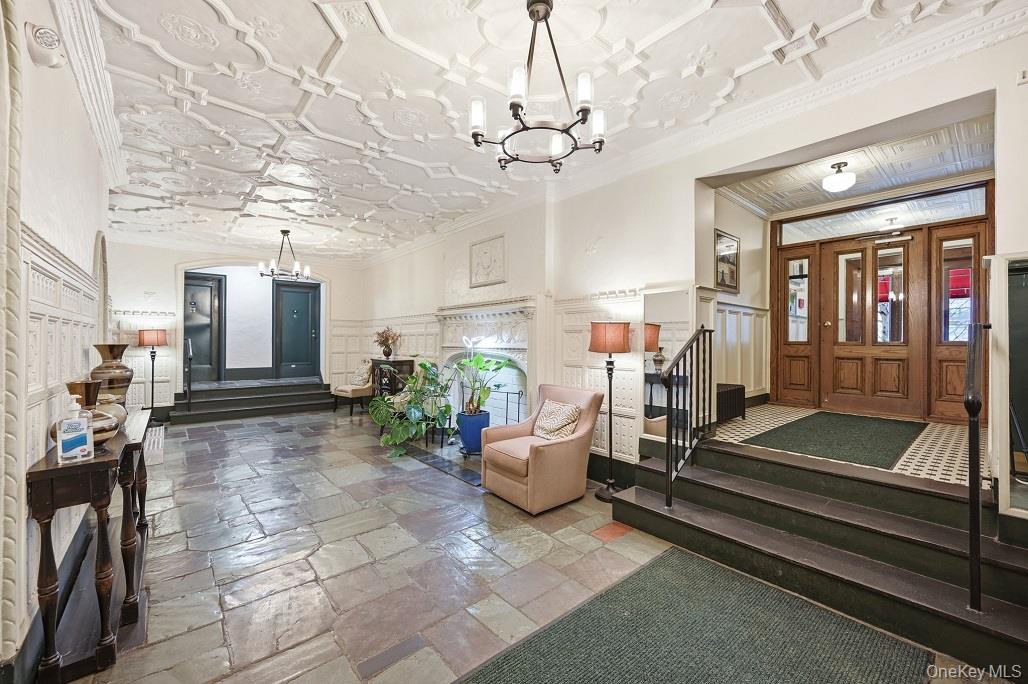 1 Franklin Avenue Unit: 1D