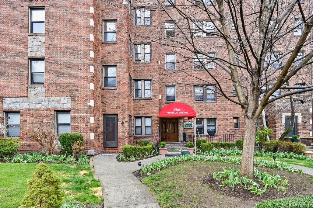 1 Franklin Avenue Unit: 1D