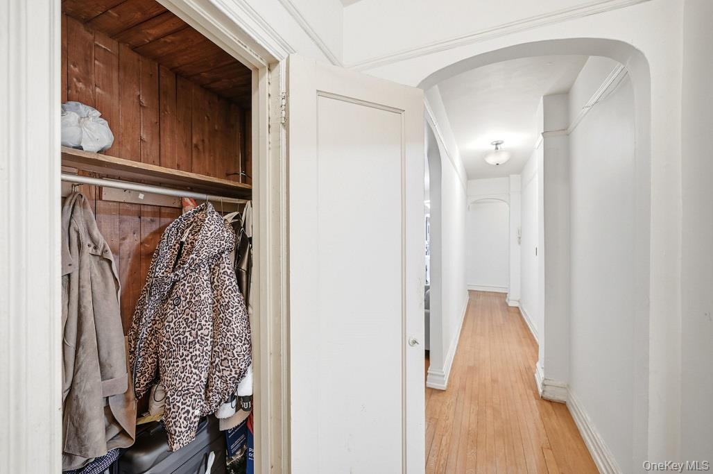 1 Franklin Avenue Unit: 1D
