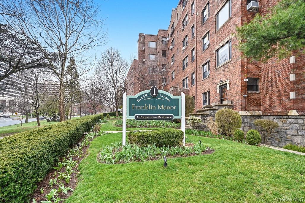1 Franklin Avenue Unit: 1D