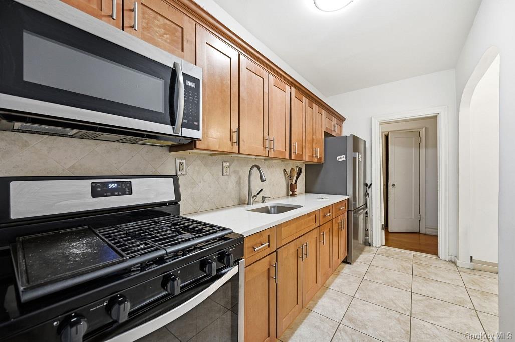 1 Franklin Avenue Unit: 1D