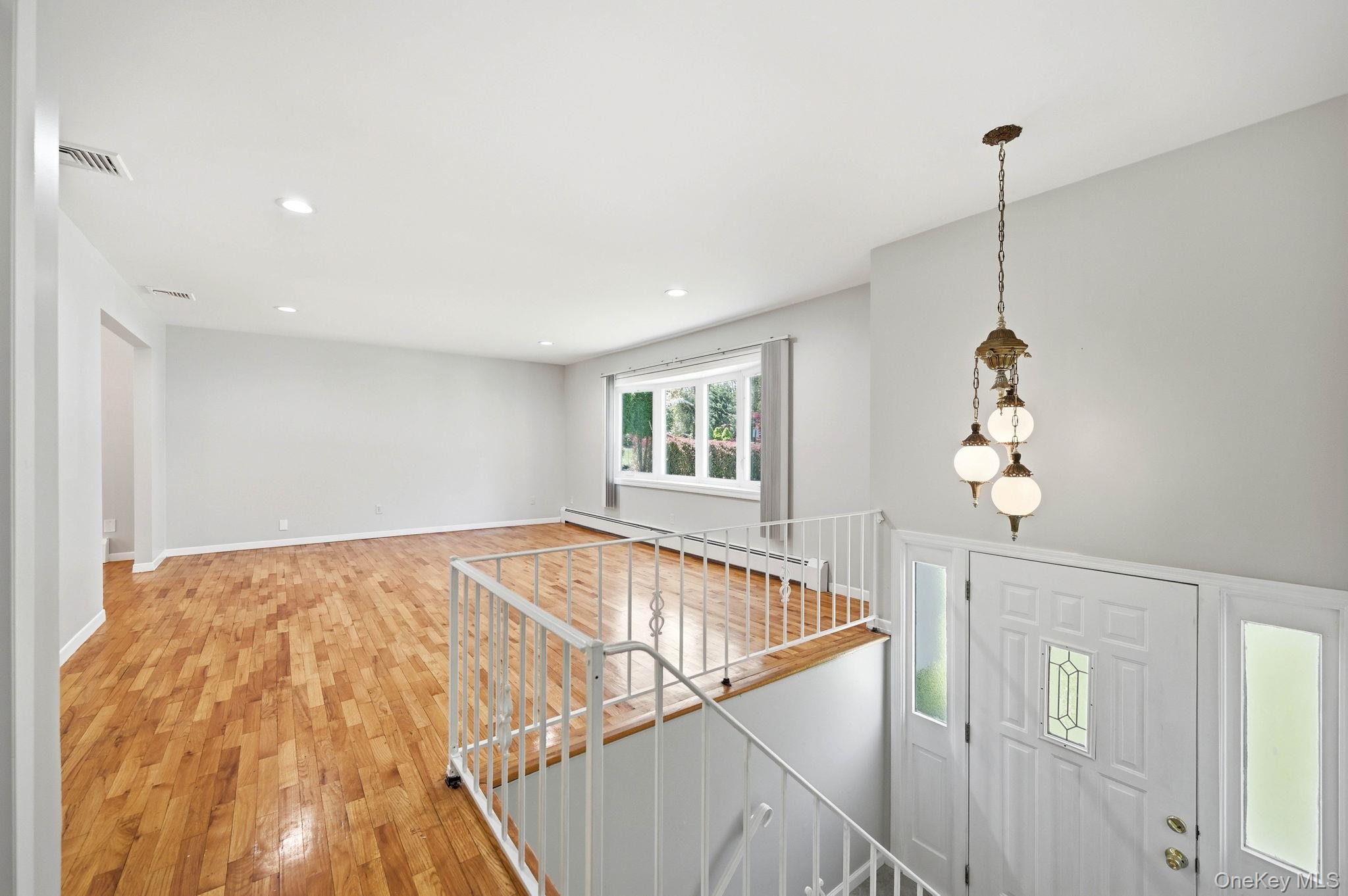 1 Muir Lane