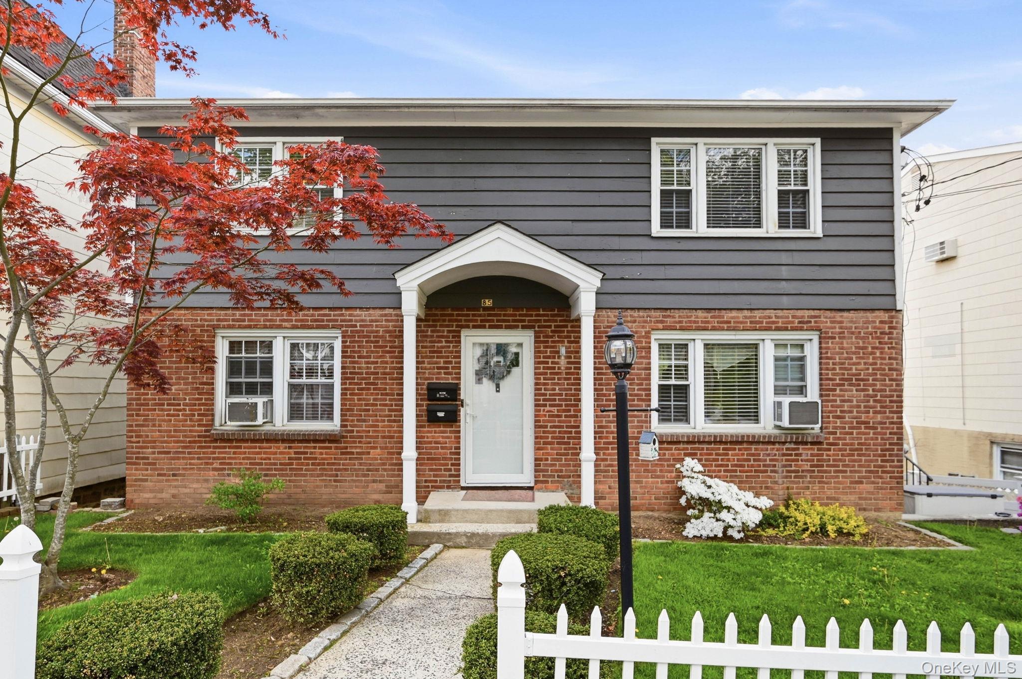 85 Bennett Avenue Unit: 2