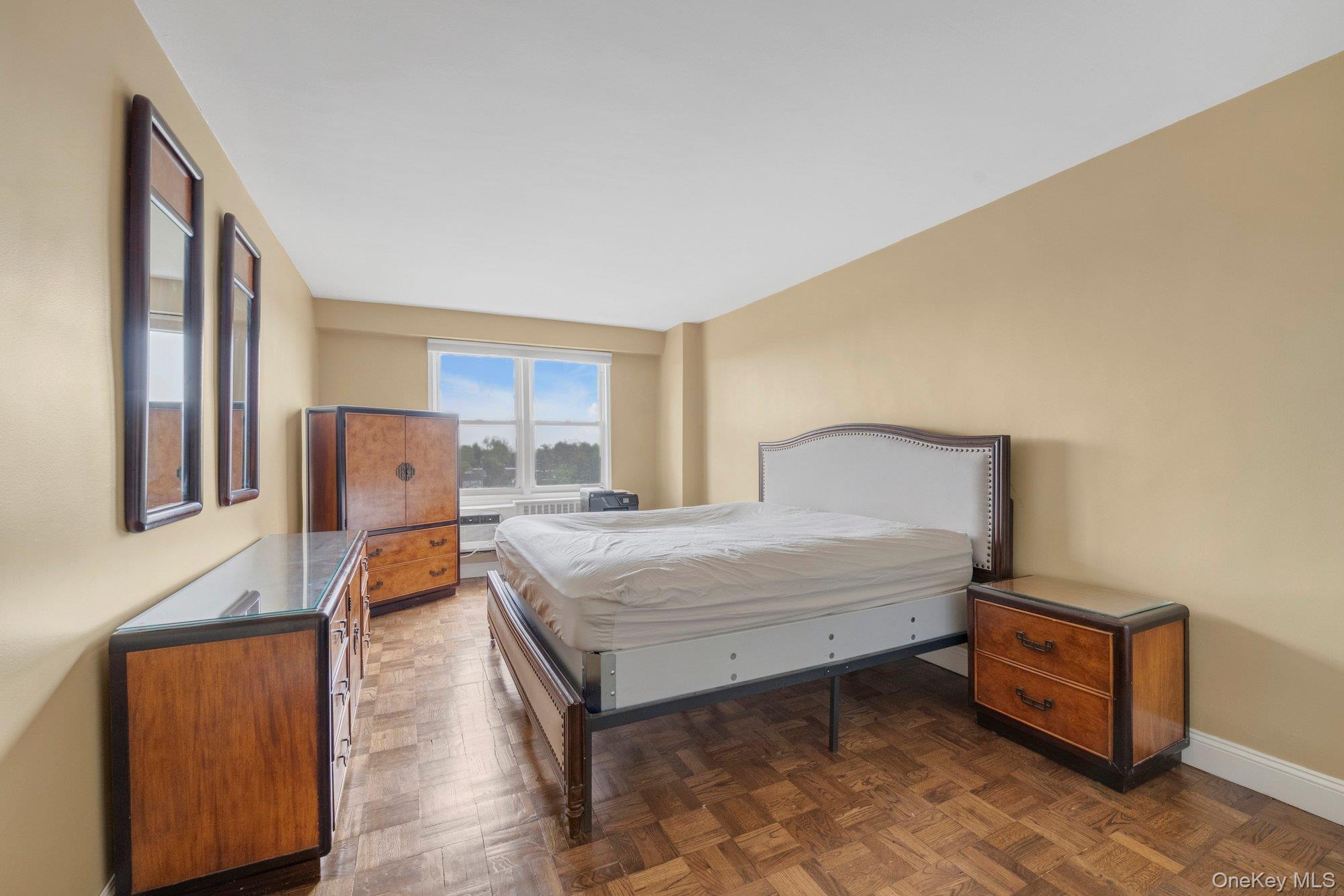 1841 Central Park Avenue Unit: 8G