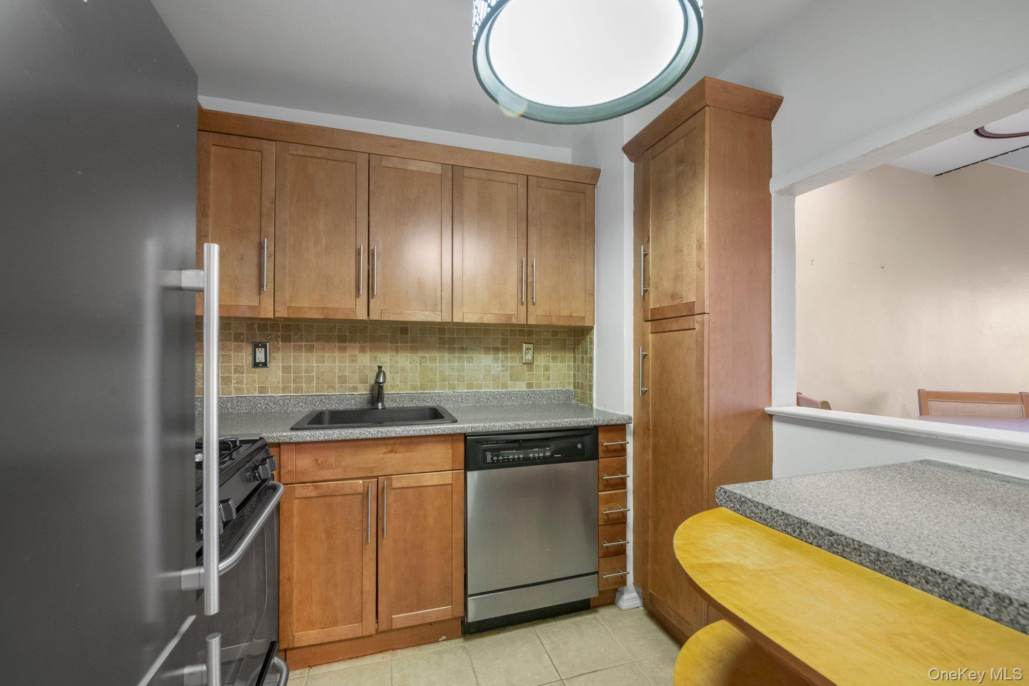 1841 Central Park Avenue Unit: 8G