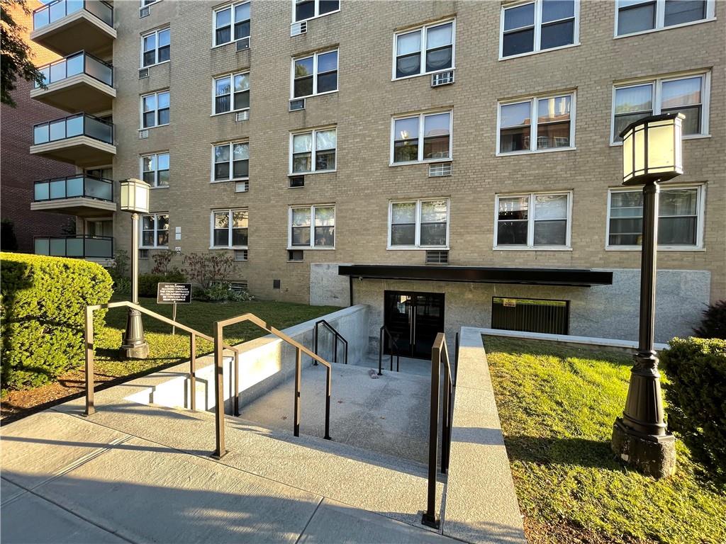 377 Westchester Avenue Unit: 4N