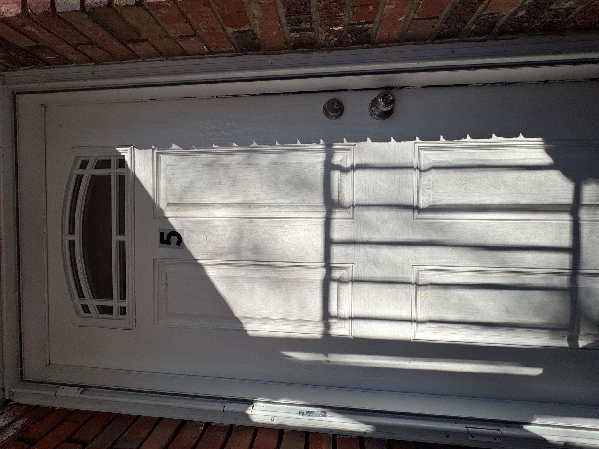 7 S Madison Avenue Unit: 5