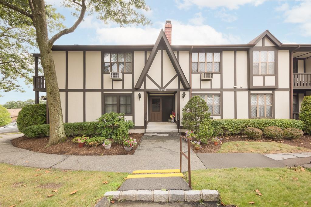 709 Sierra Vista Lane