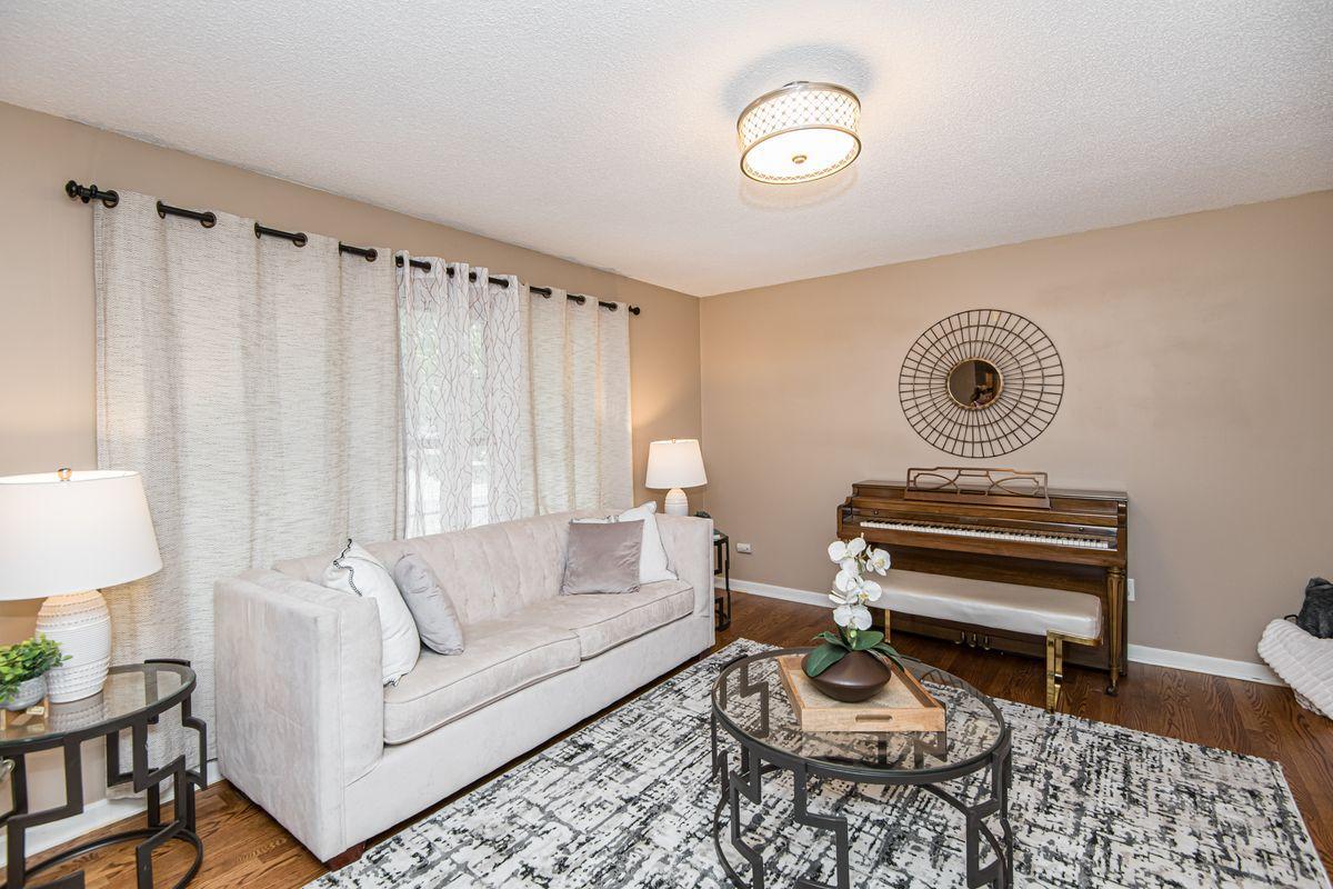 5319 Kensington Lane NW