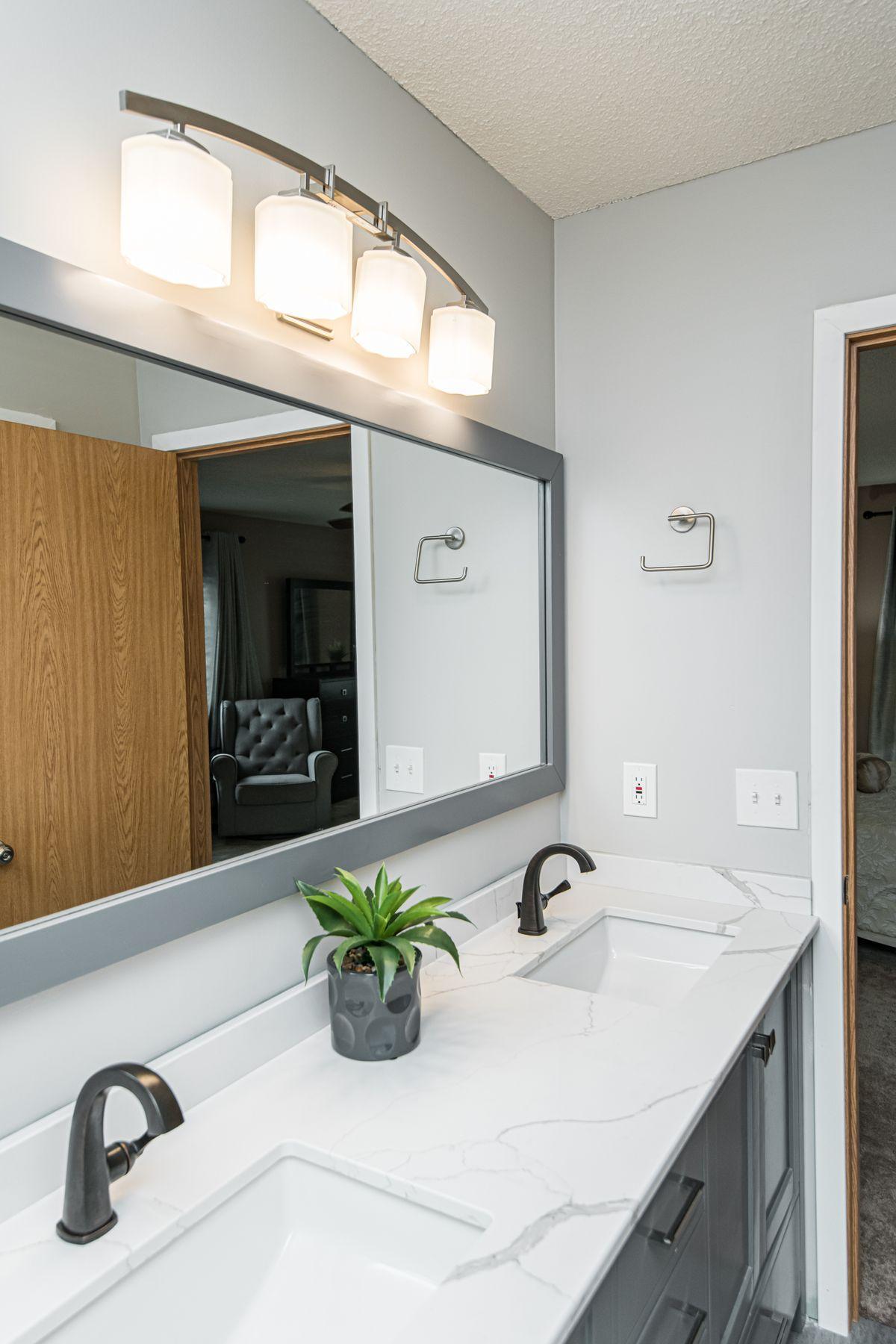 5319 Kensington Lane NW