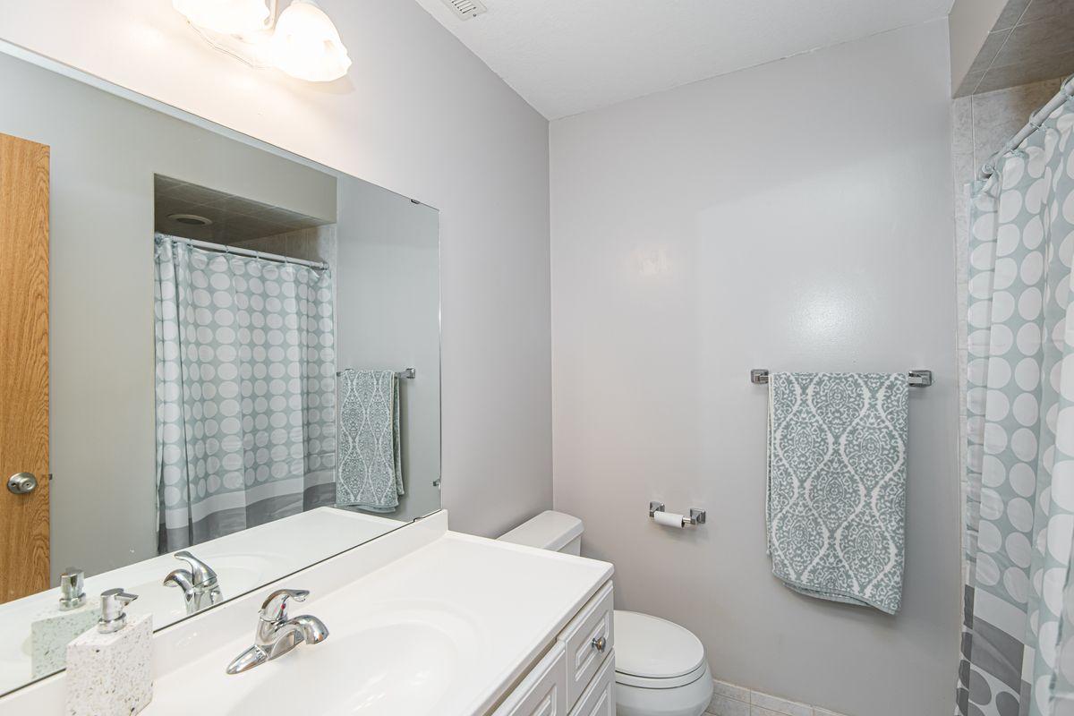 5319 Kensington Lane NW