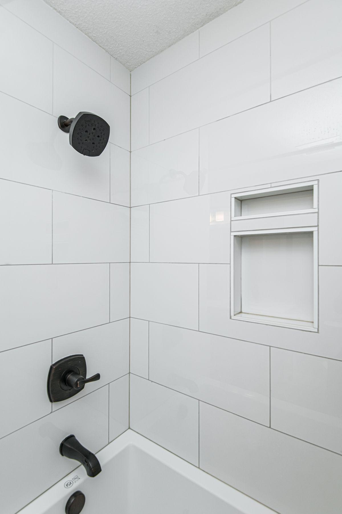 5319 Kensington Lane NW