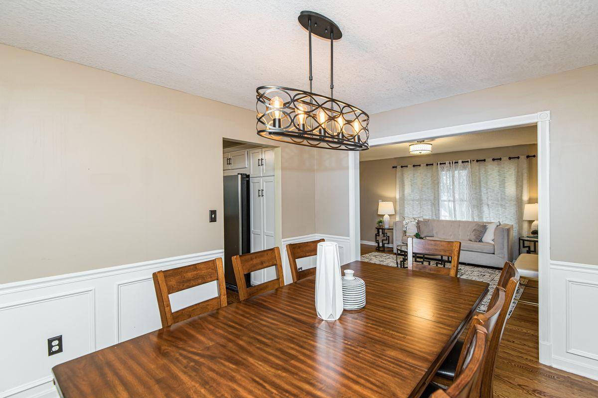 5319 Kensington Lane NW