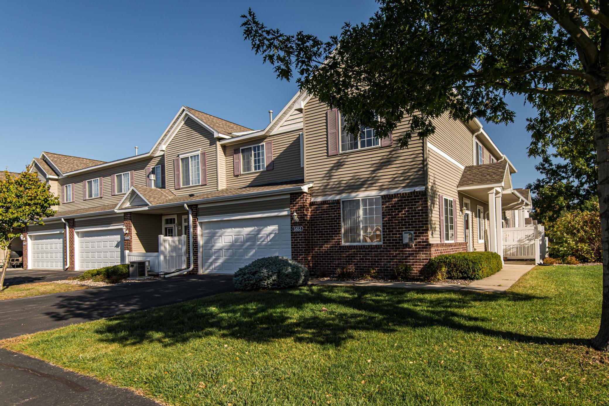 5853 Sandcherry Place NW