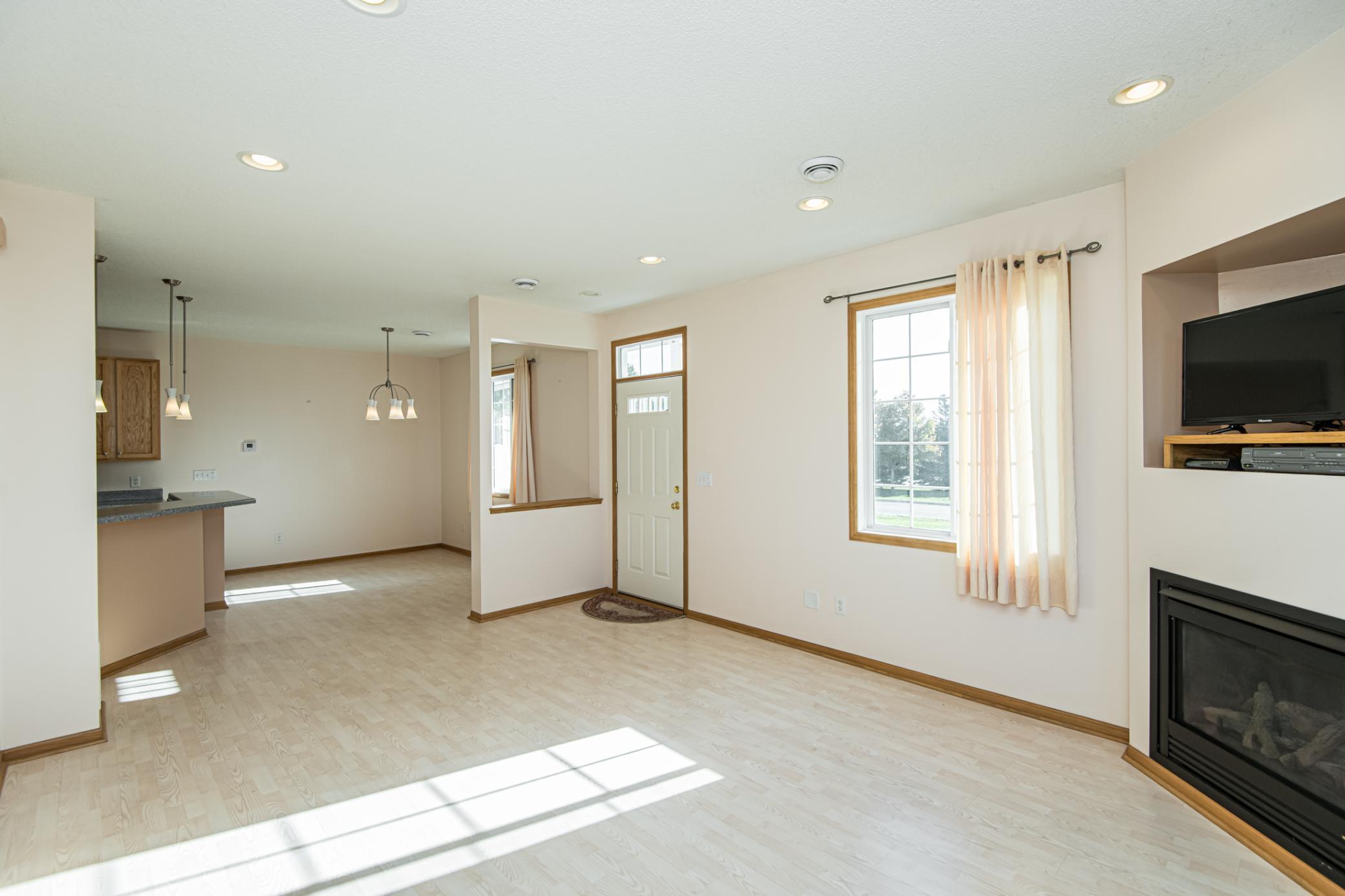 5853 Sandcherry Place NW