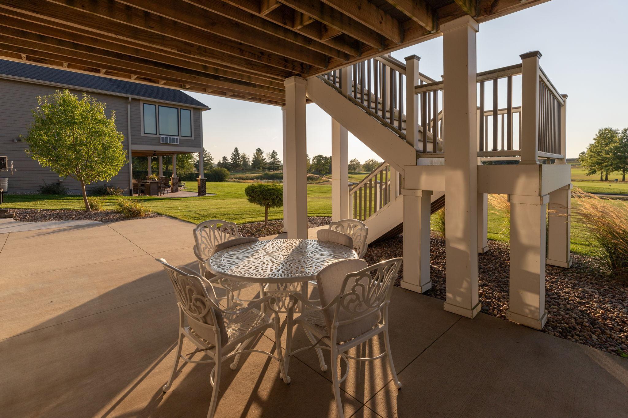 1817 Ancaster Drive NE