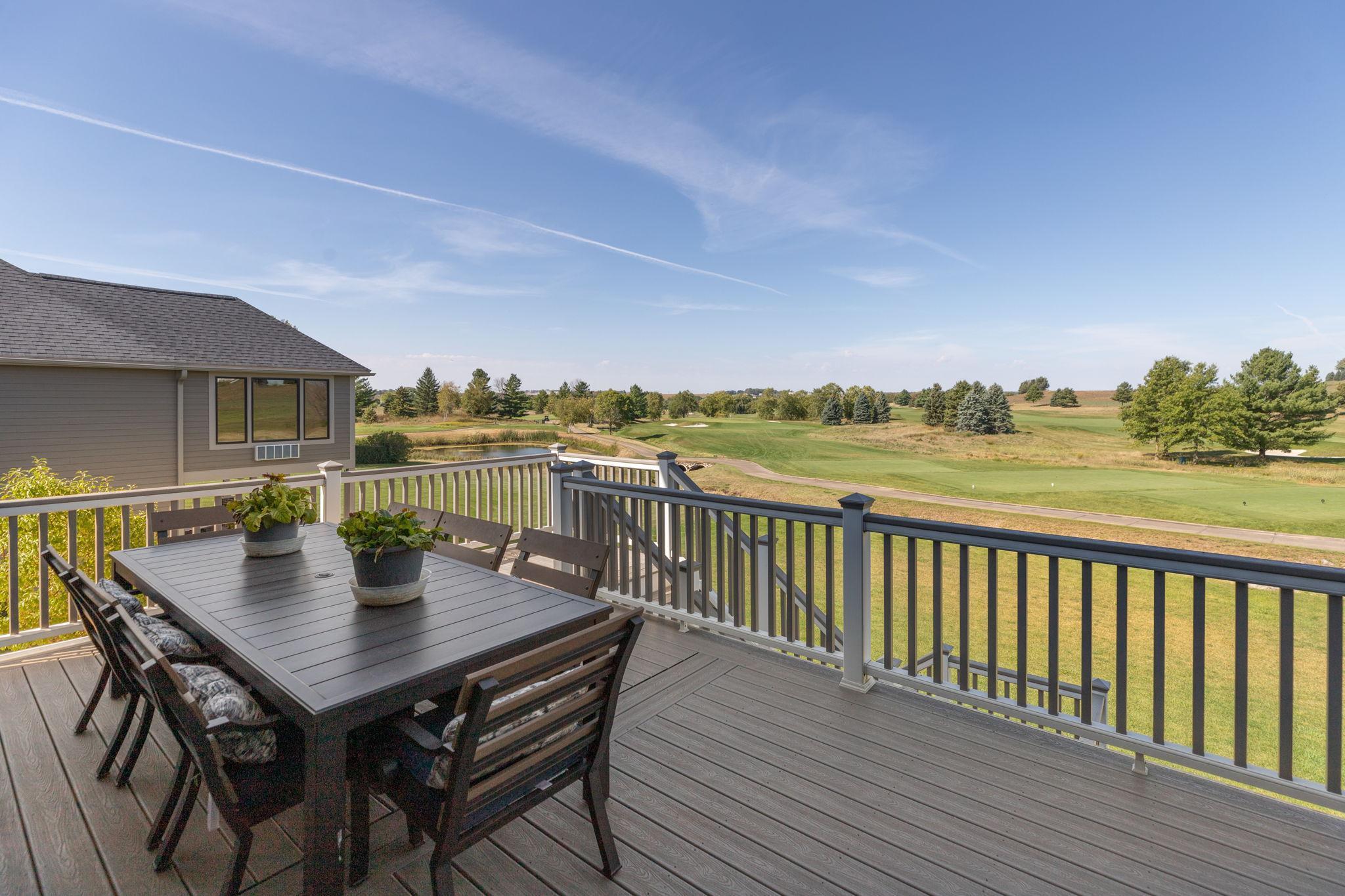 1817 Ancaster Drive NE