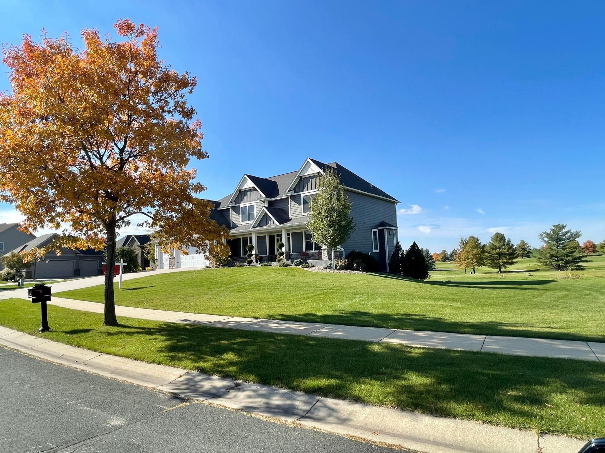 1817 Ancaster Drive NE