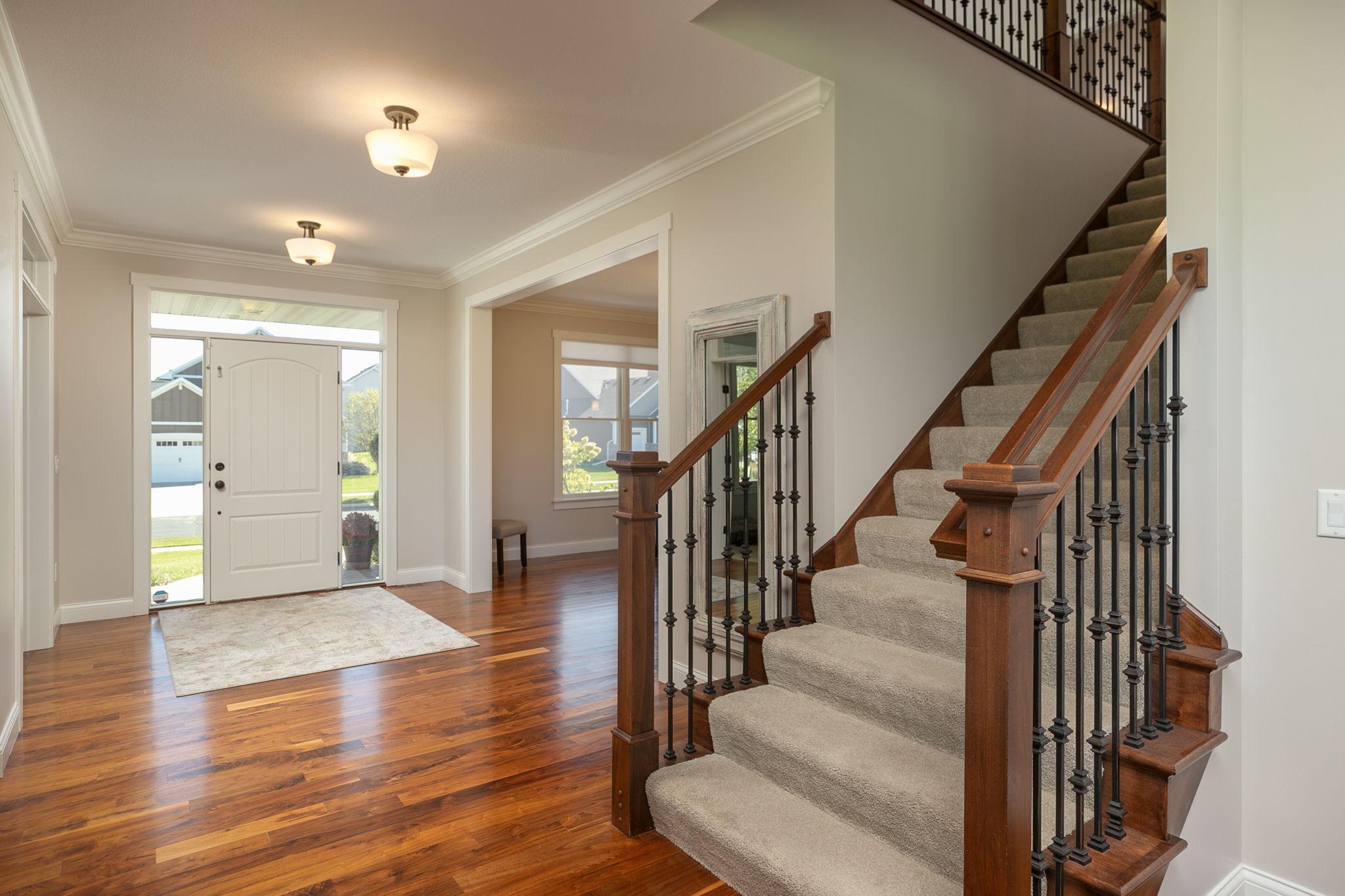 1817 Ancaster Drive NE