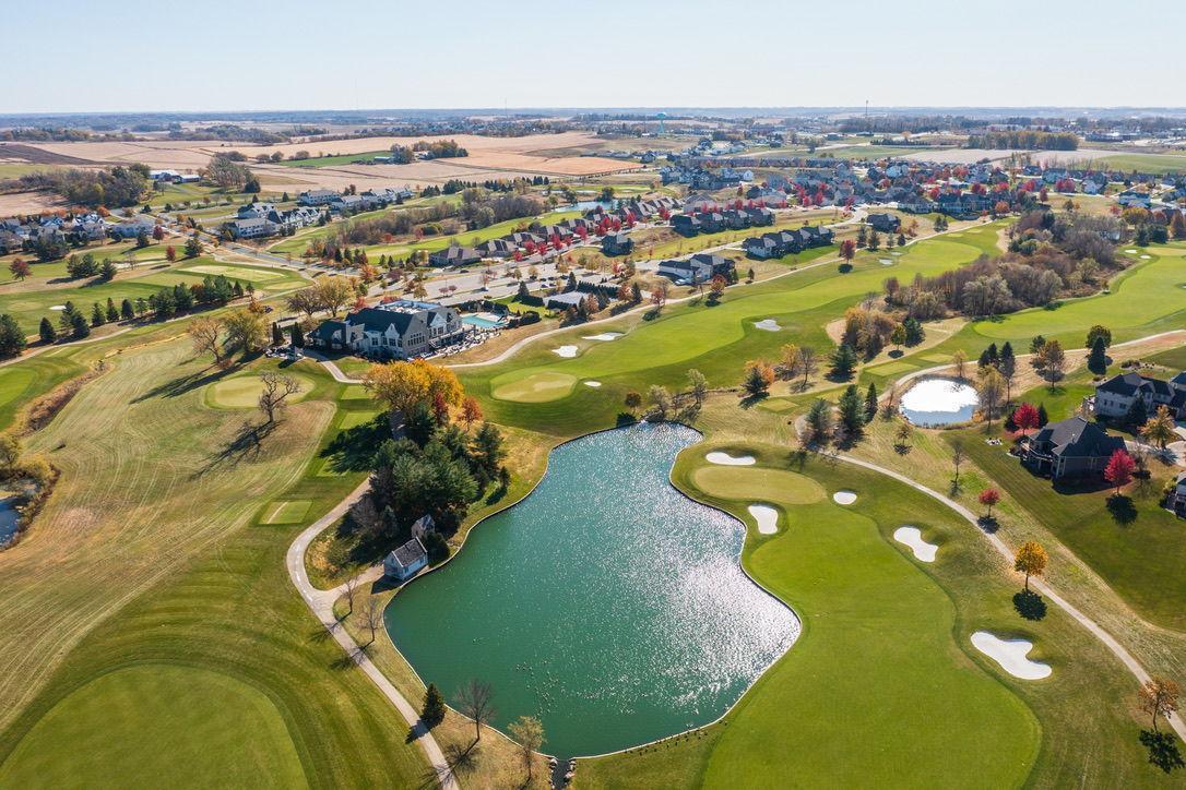 1817 Ancaster Drive NE