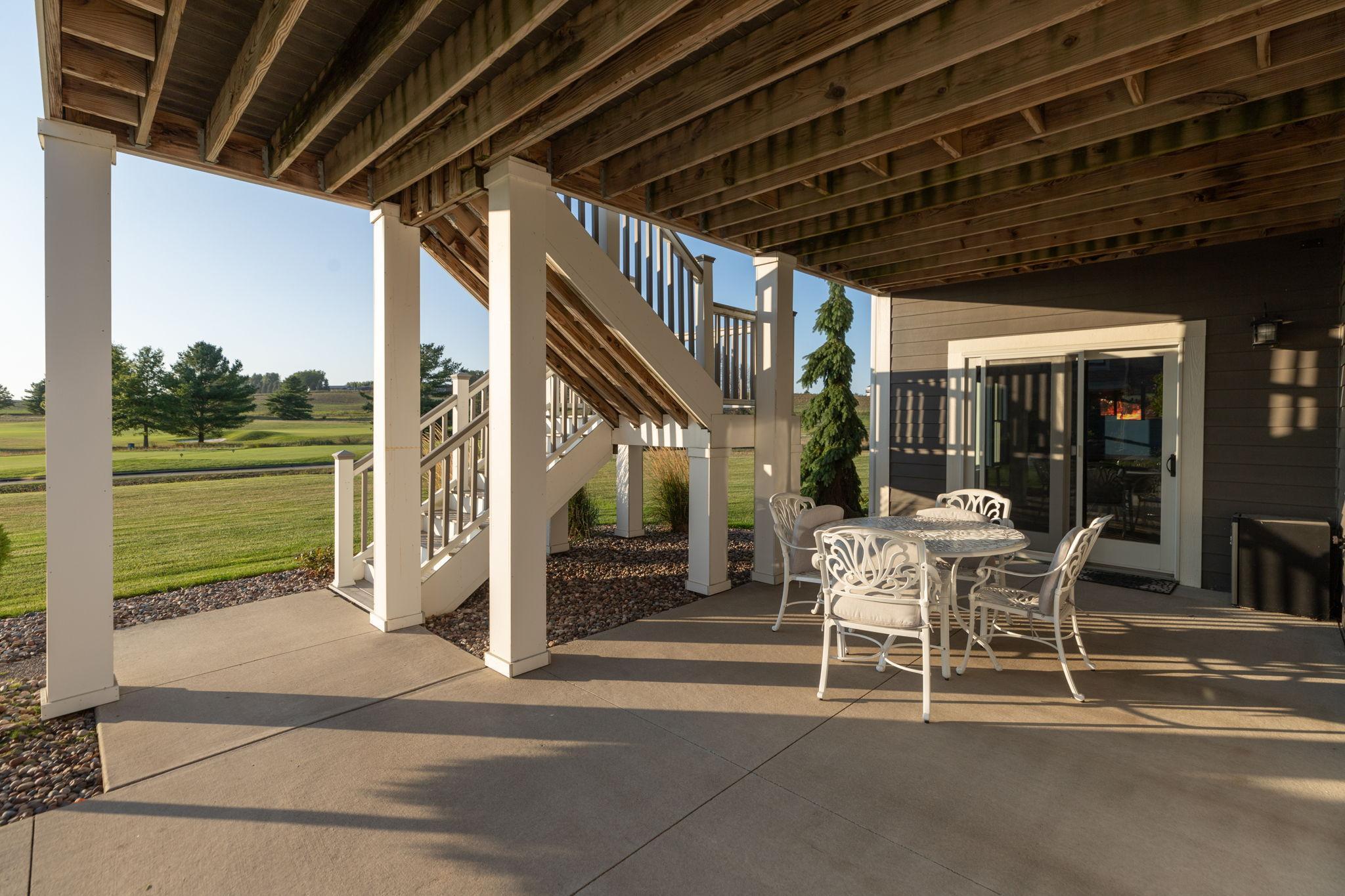 1817 Ancaster Drive NE