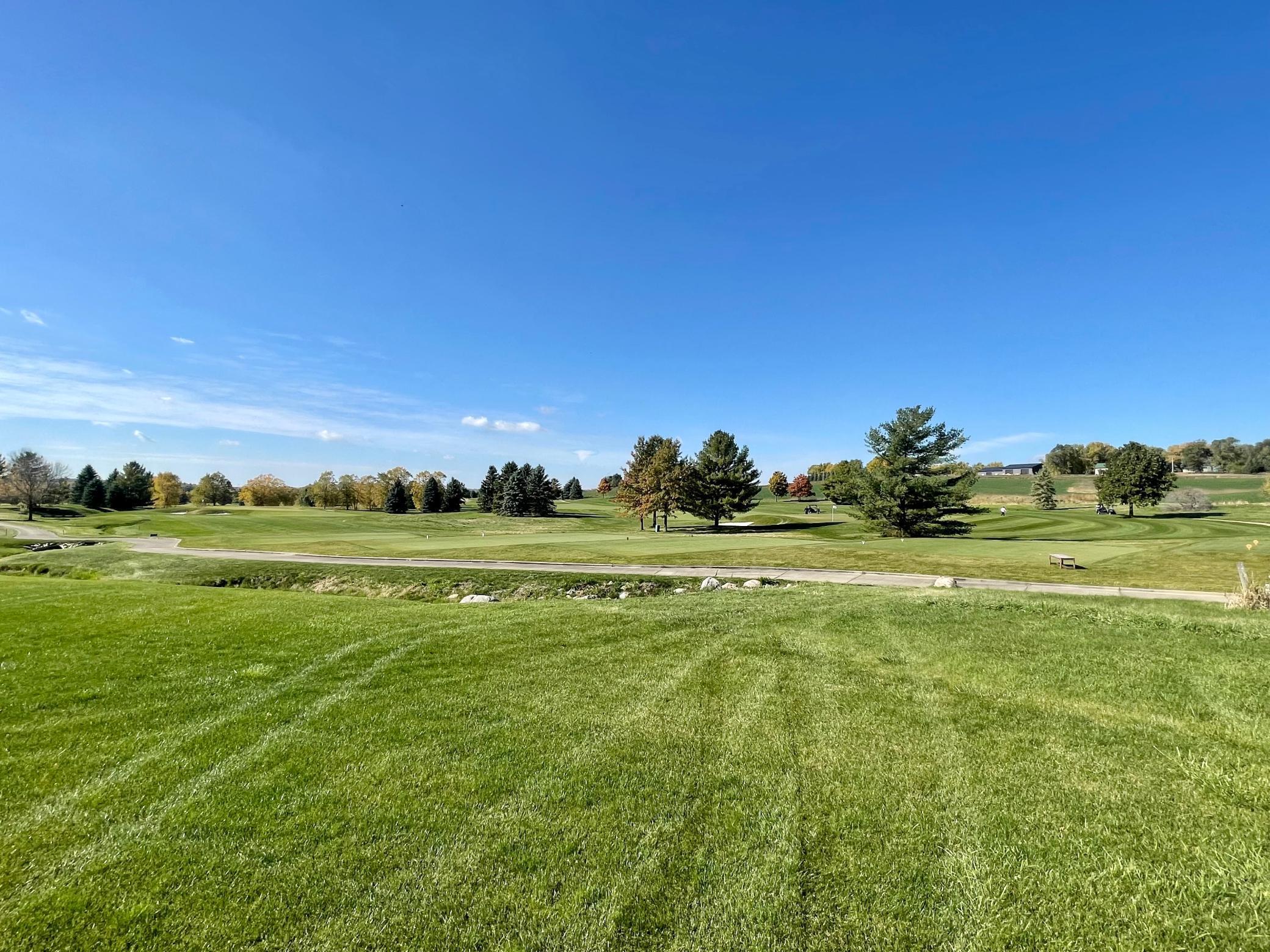 1817 Ancaster Drive NE