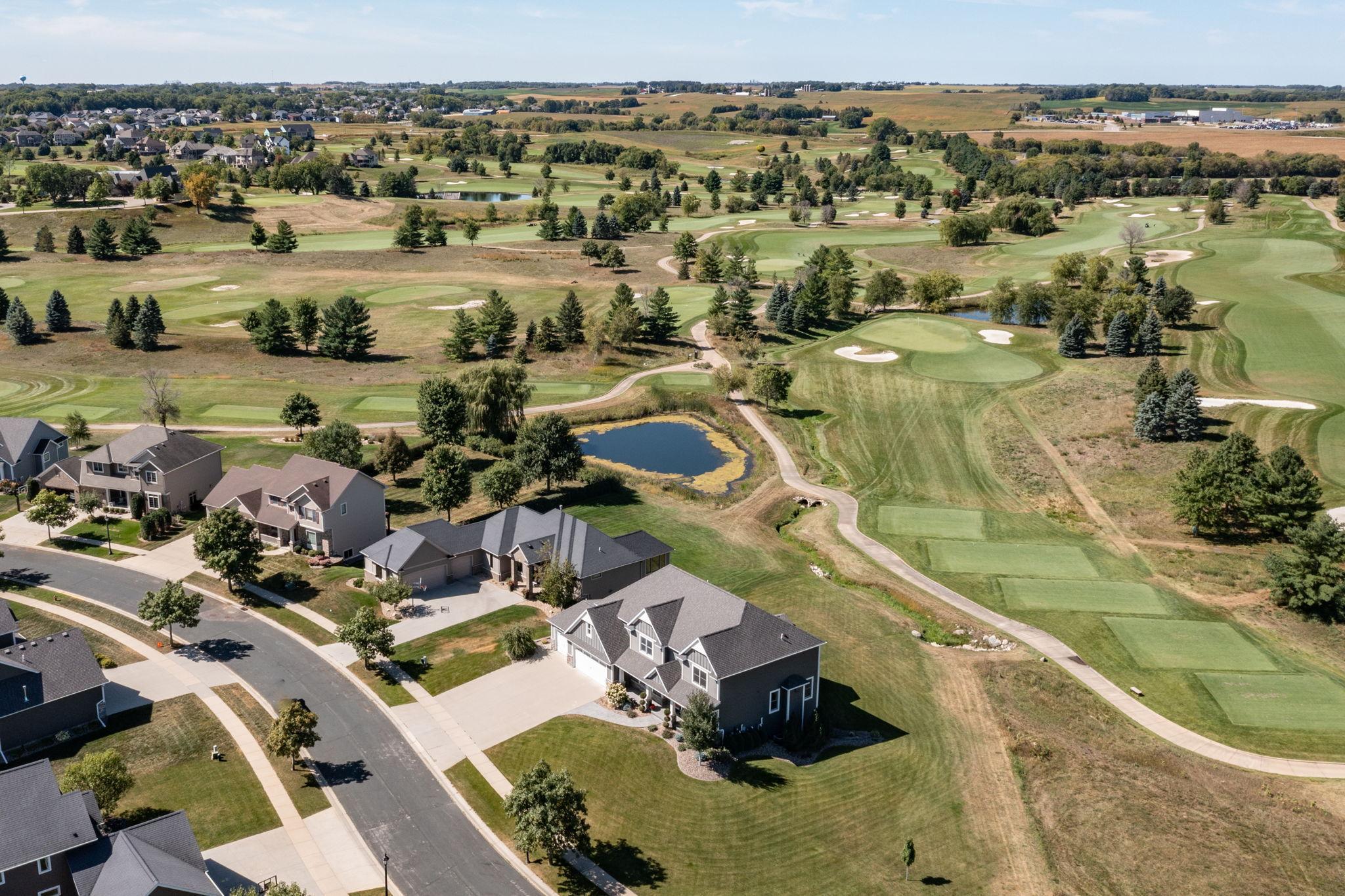 1817 Ancaster Drive NE