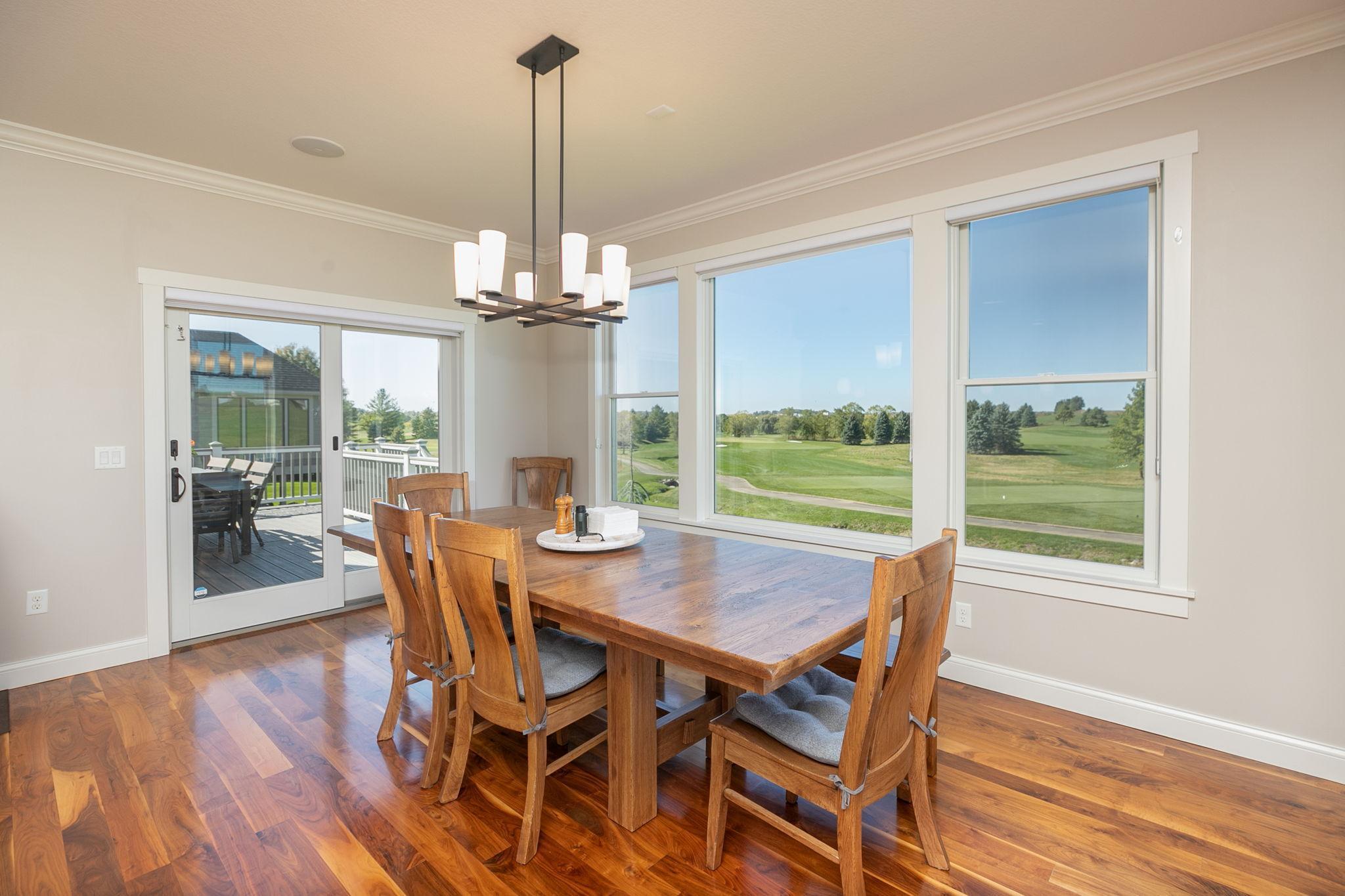 1817 Ancaster Drive NE