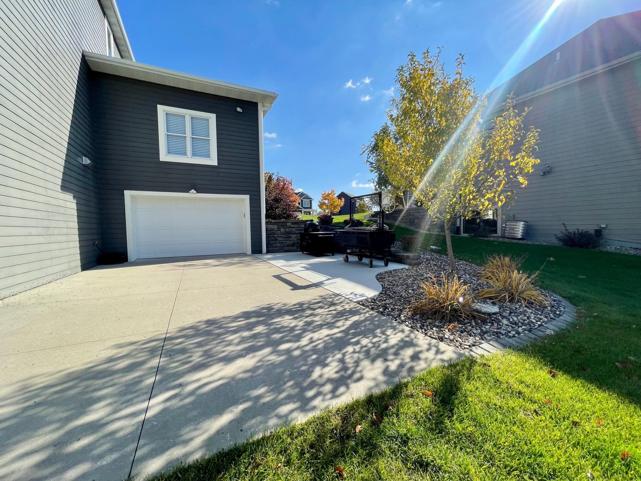 1817 Ancaster Drive NE