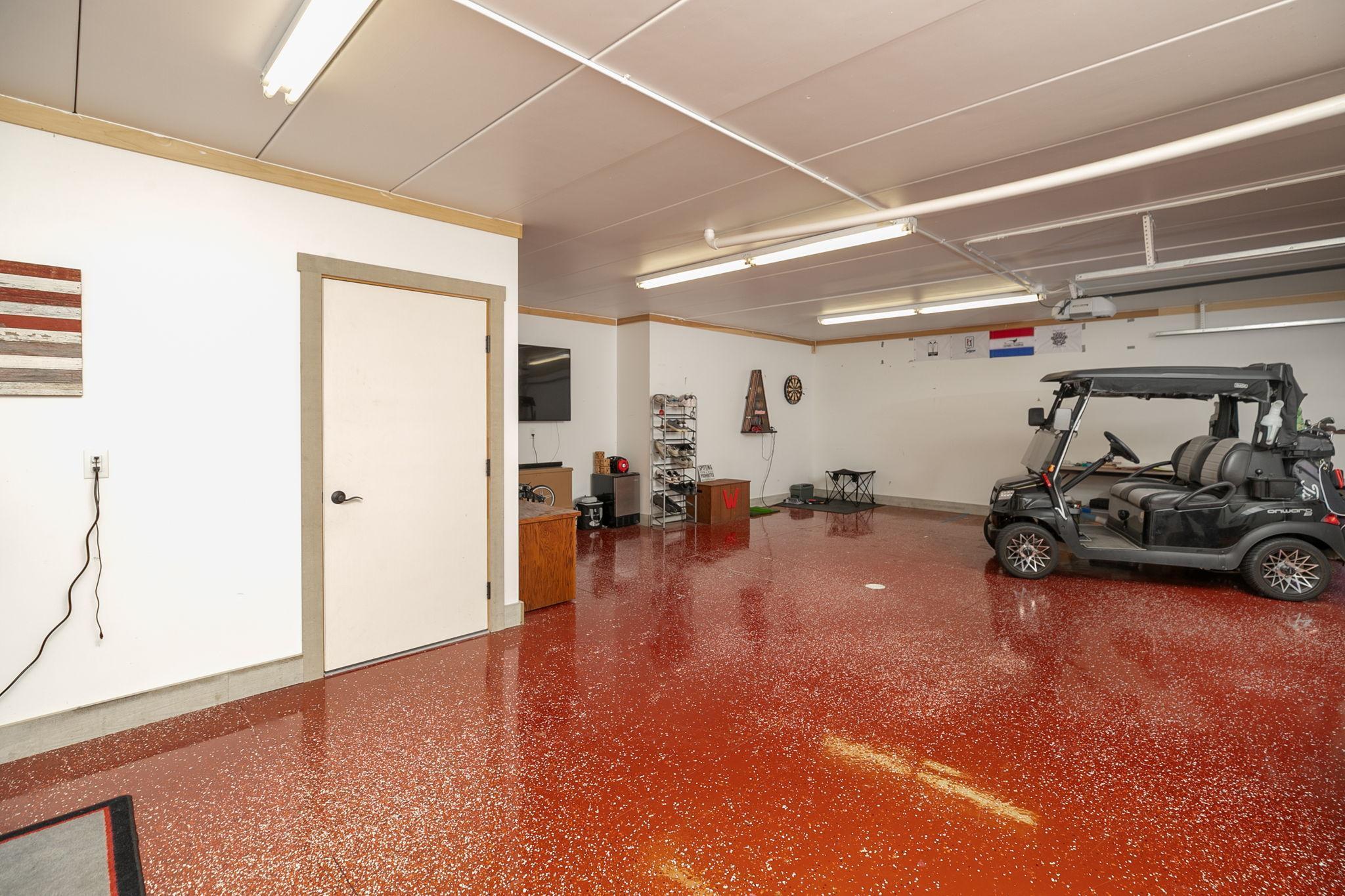 1817 Ancaster Drive NE