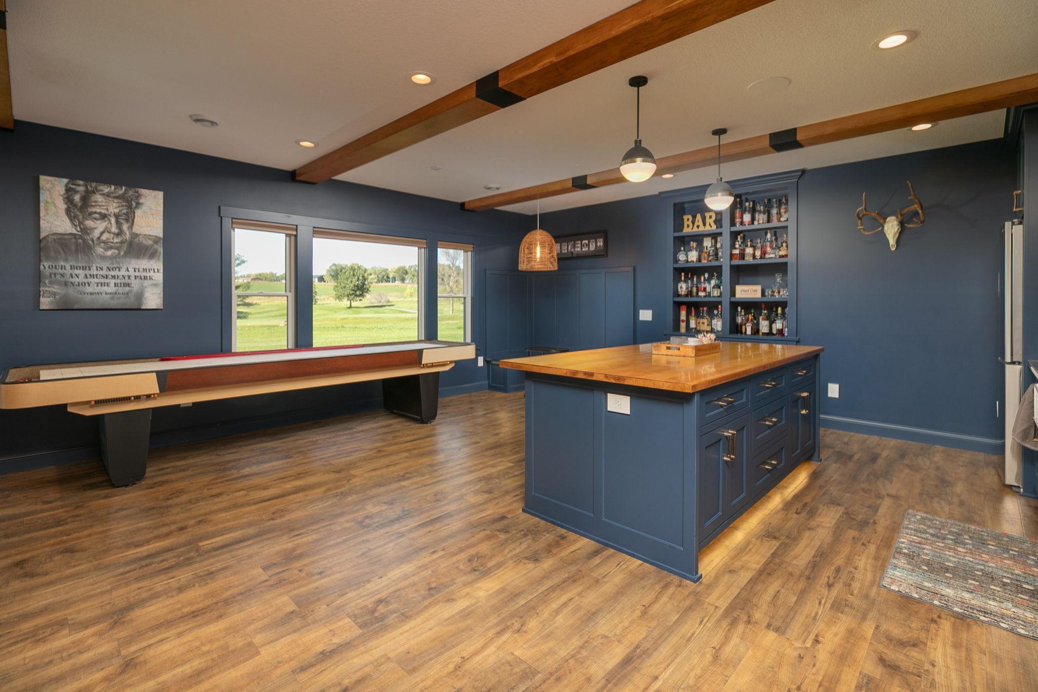 1817 Ancaster Drive NE