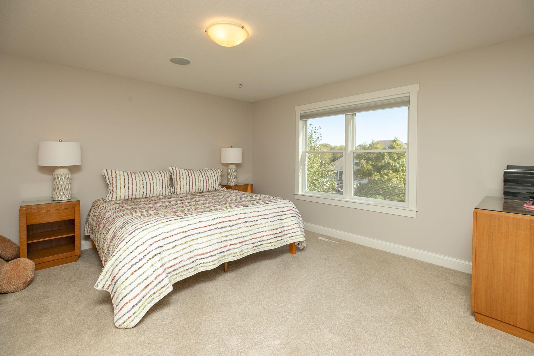 1817 Ancaster Drive NE