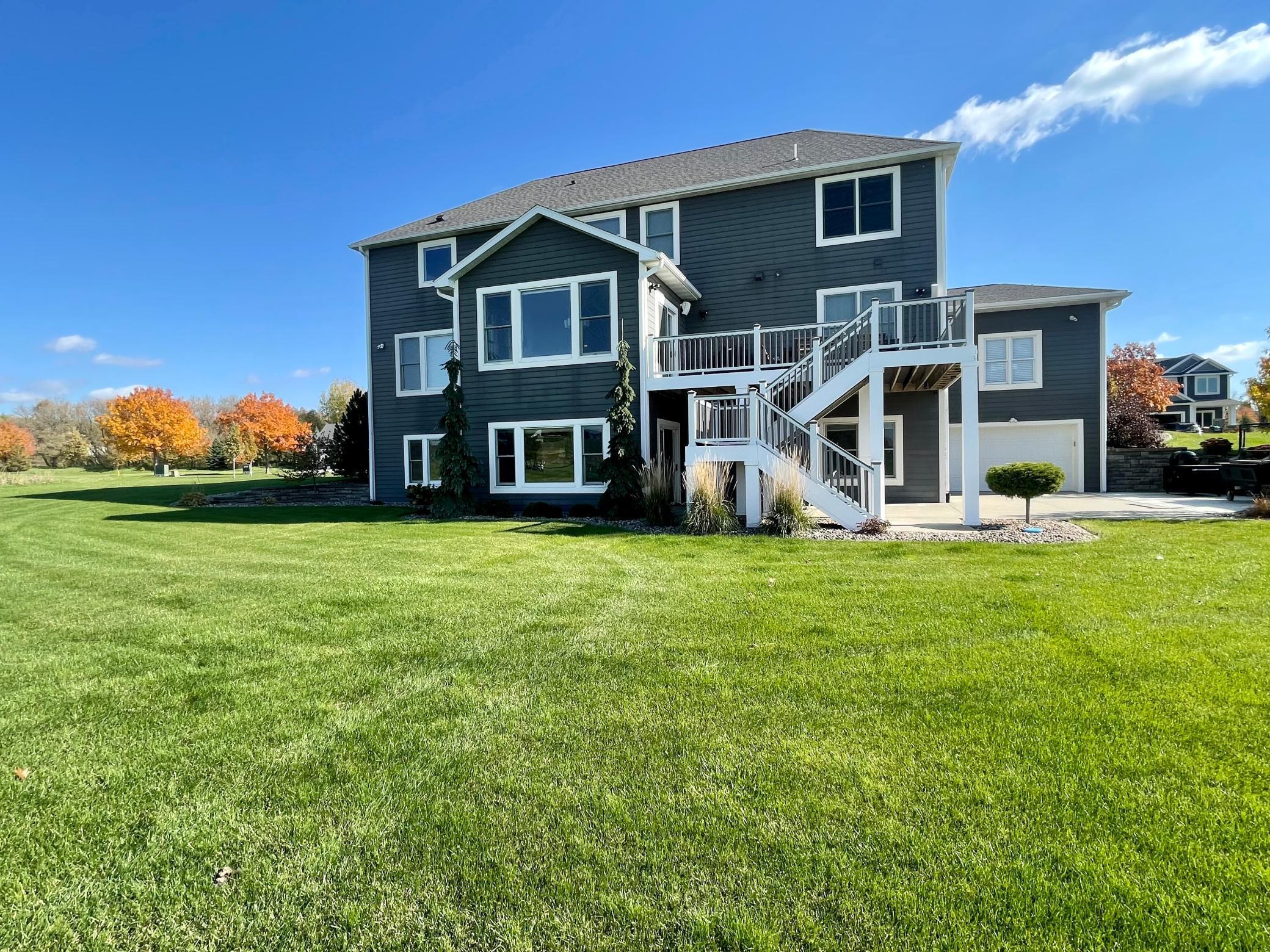 1817 Ancaster Drive NE