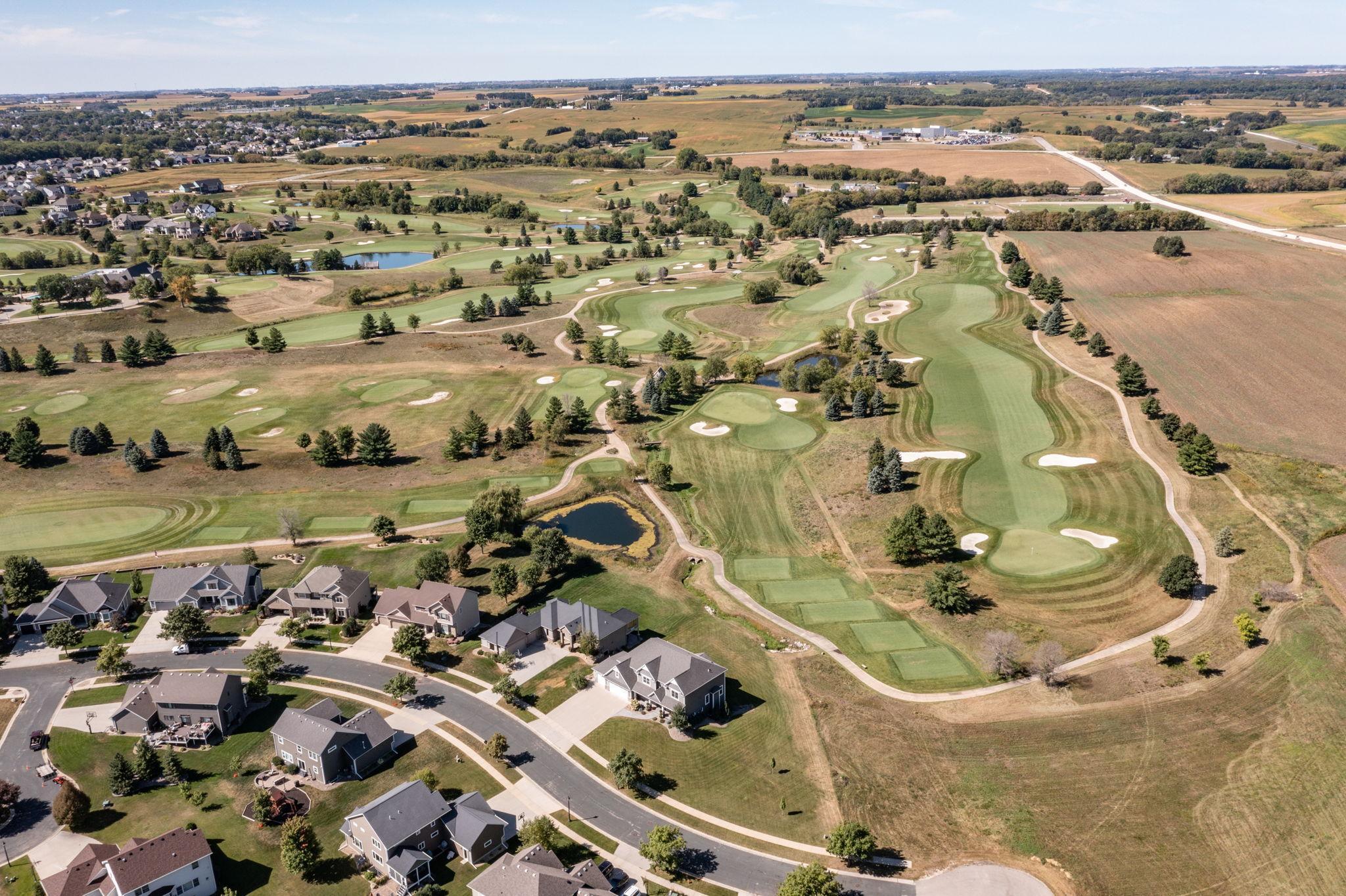 1817 Ancaster Drive NE