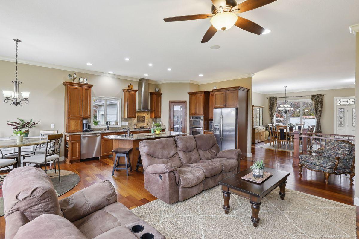 1220 Westhill Drive SW