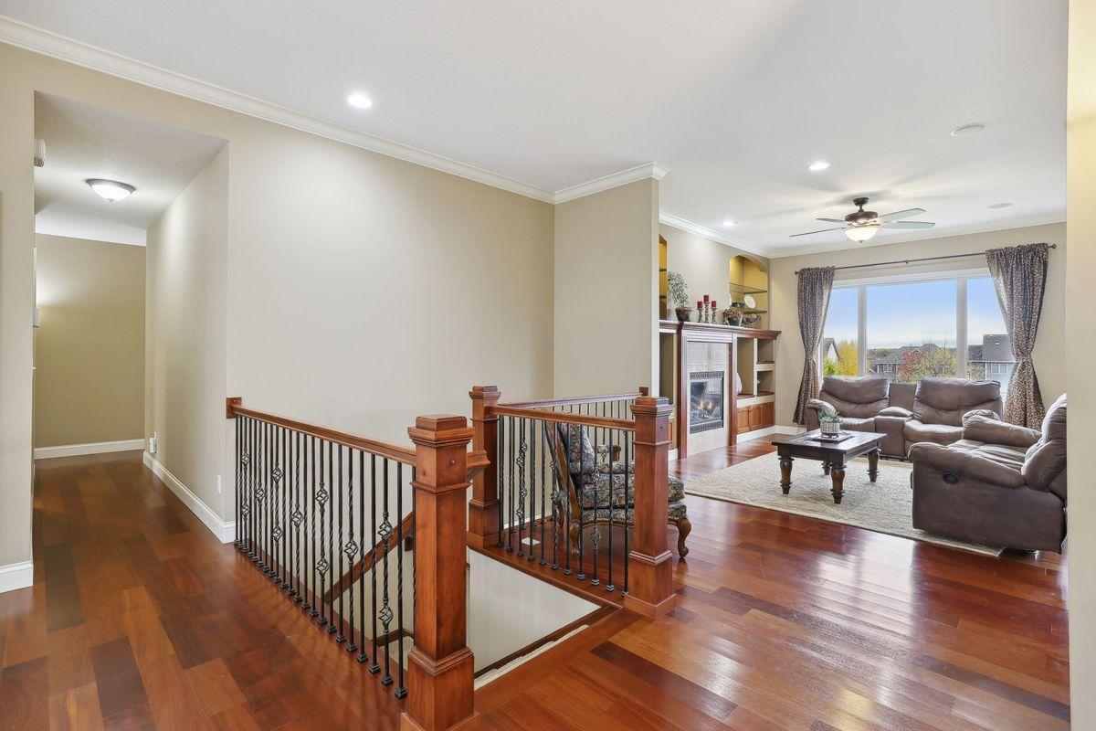 1220 Westhill Drive SW