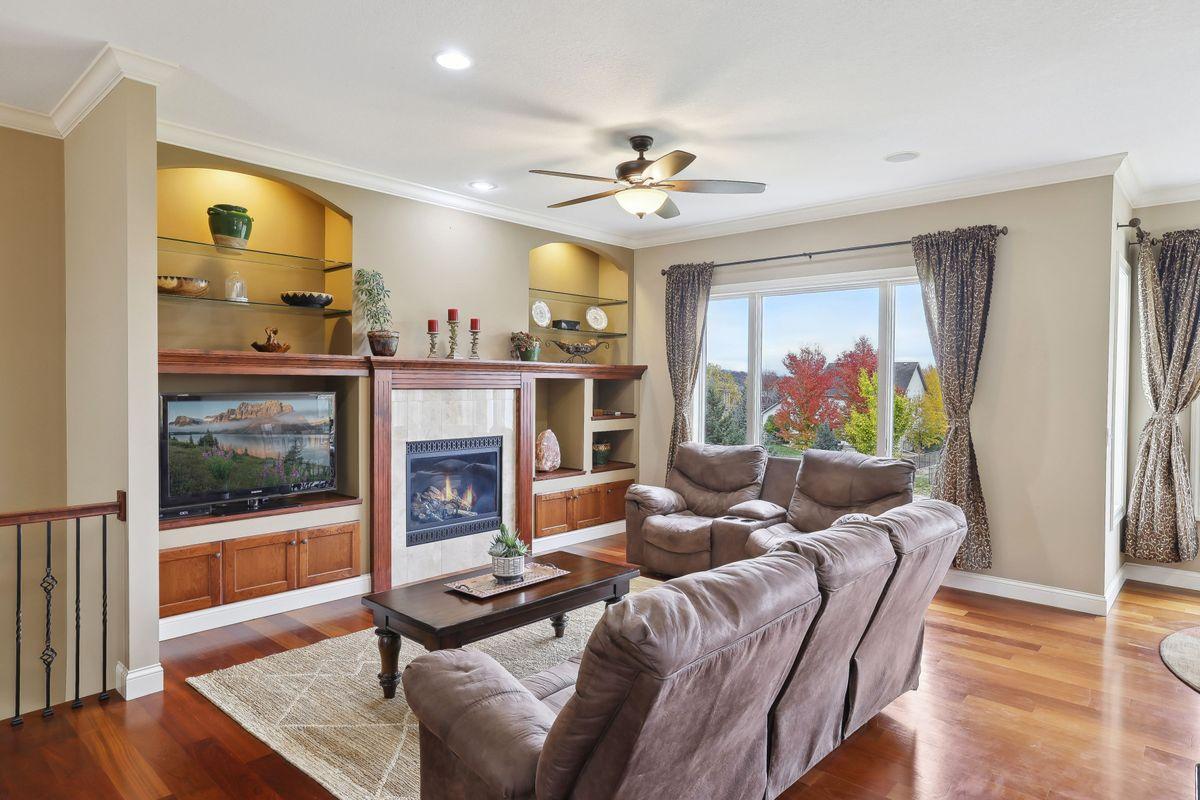 1220 Westhill Drive SW