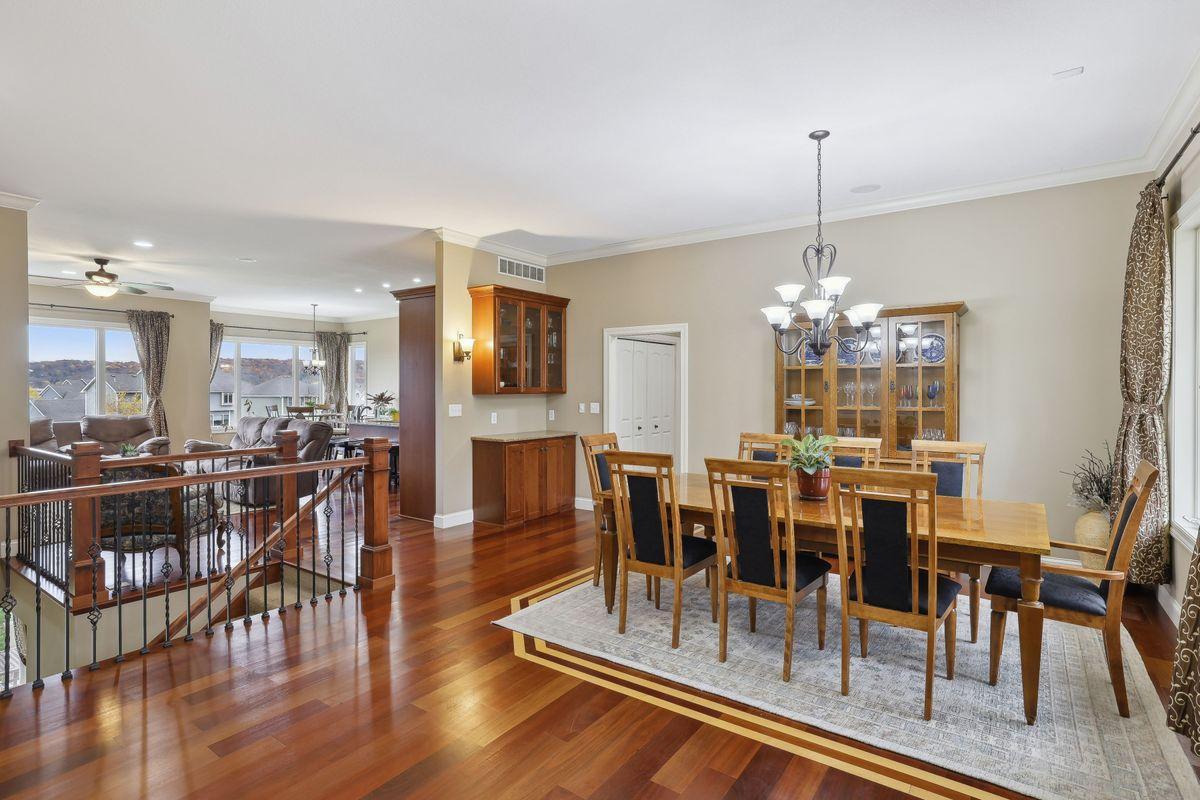 1220 Westhill Drive SW