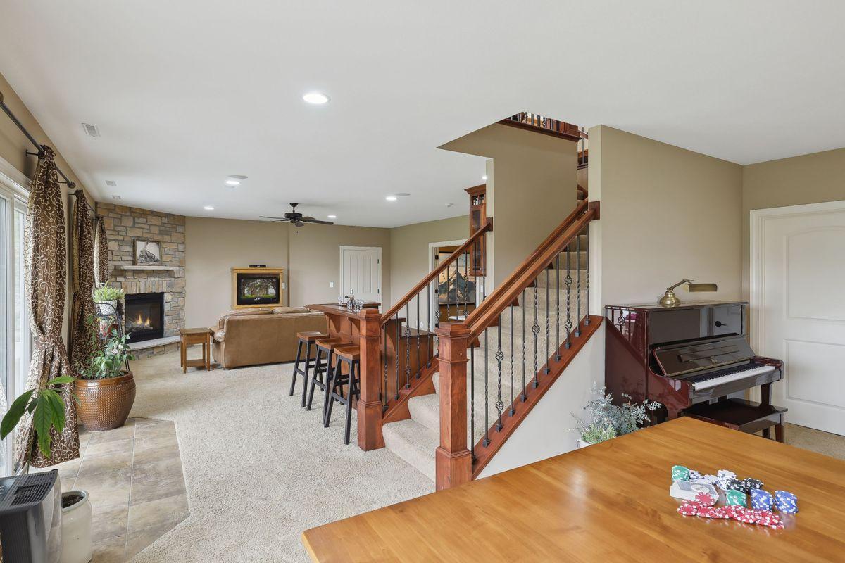 1220 Westhill Drive SW