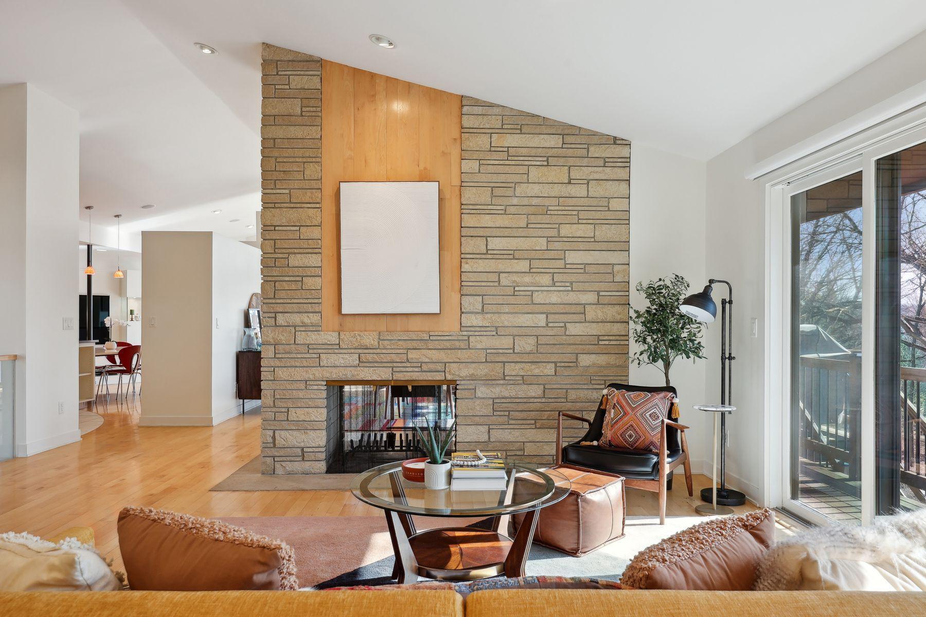 1100 Greenbriar Road SW